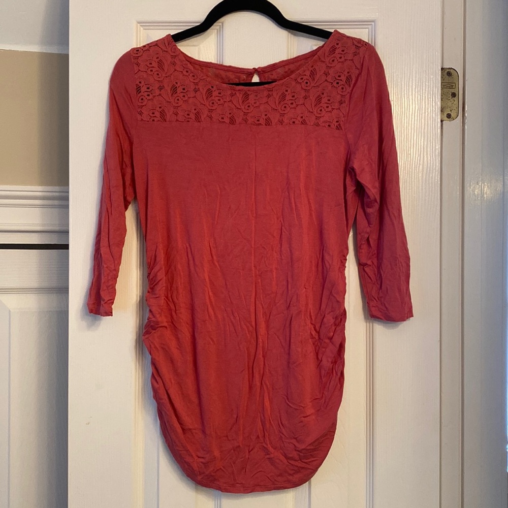 Motherhood Maternity 3/4 Sleeve Shirt - Medium